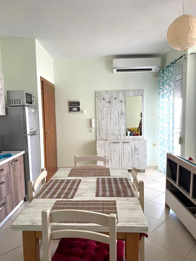 Melina Apartments Sarandë Exterior foto
